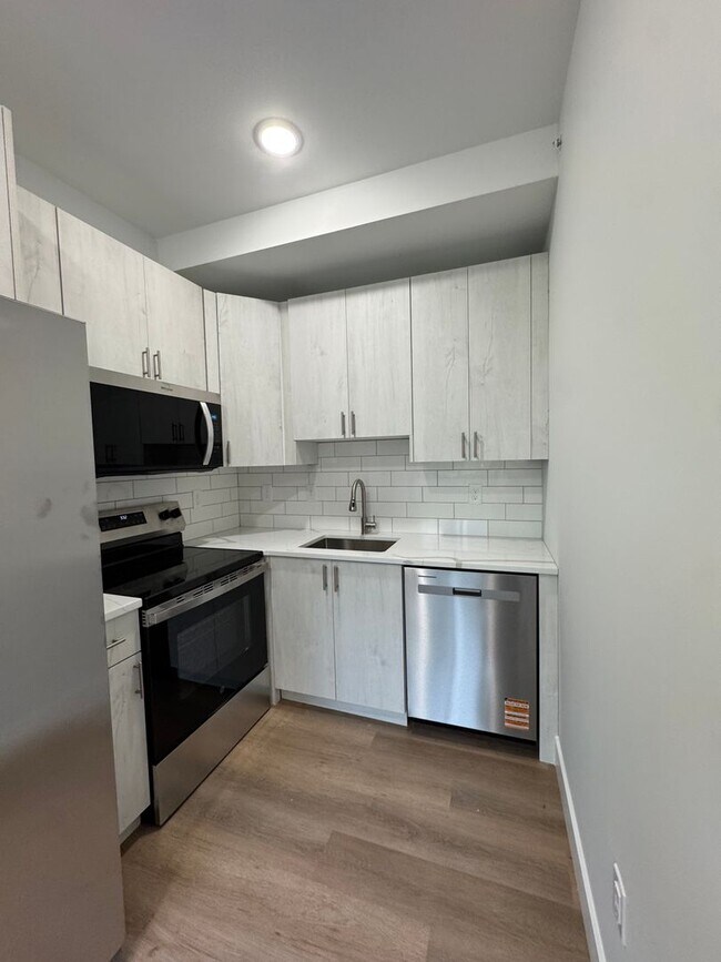 Foto del edificio - 3263 N 13th St