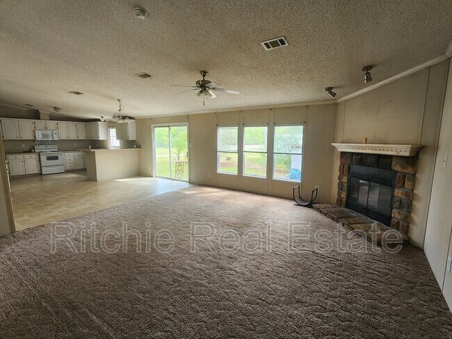 Building Photo - 6912 Esler Field Rd