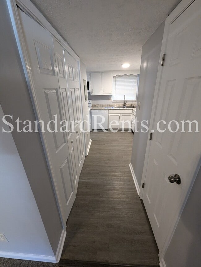 Foto del edificio - 2870 Spruce Cir