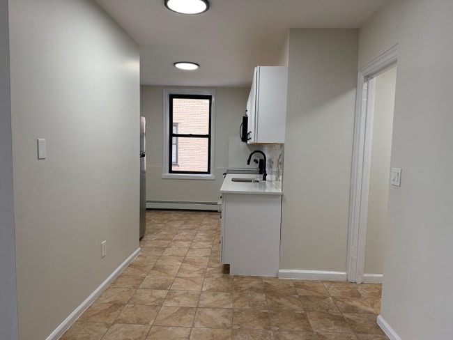 Foto del edificio - 150 S Harrison St