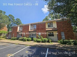 Building Photo - 301 Pine Forest Cir