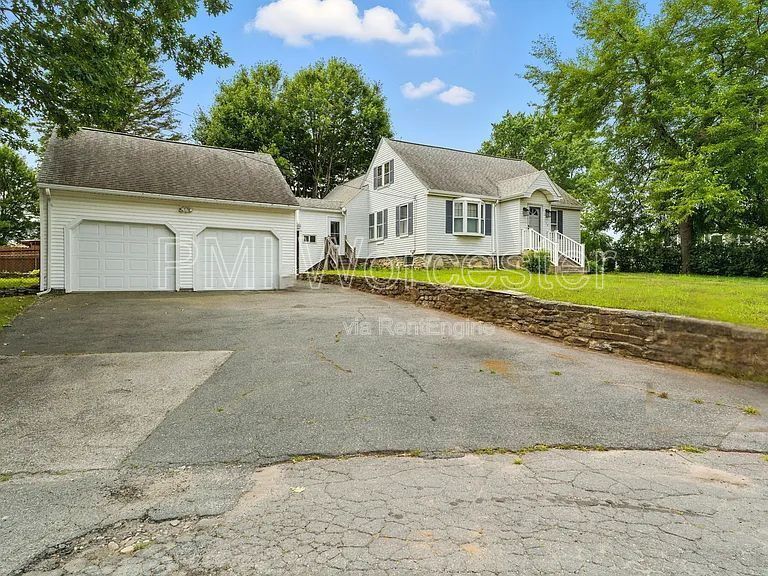 Foto principal - 178 Massasoit Rd