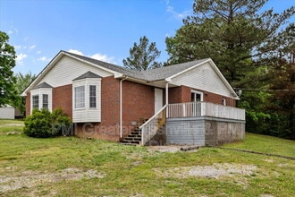 Building Photo - 4131B Hwy 48 N