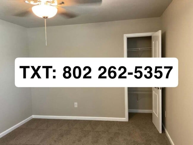 Foto del edificio - 423 Ruby Oaks Ln