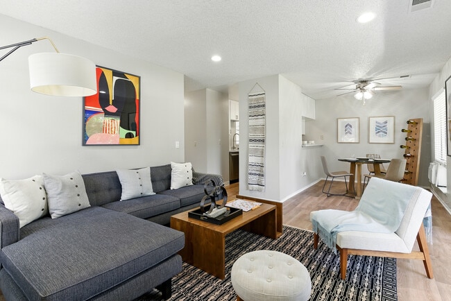 Building Photo - The Grove Lux Apts