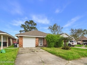 Building Photo - 106 Doubloon Dr