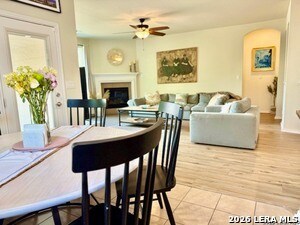 Foto del edificio - 10811 Yaupon Holly