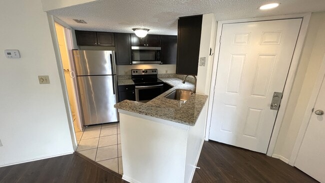 Photo - 1972 Lake Atriums Cir Townhome