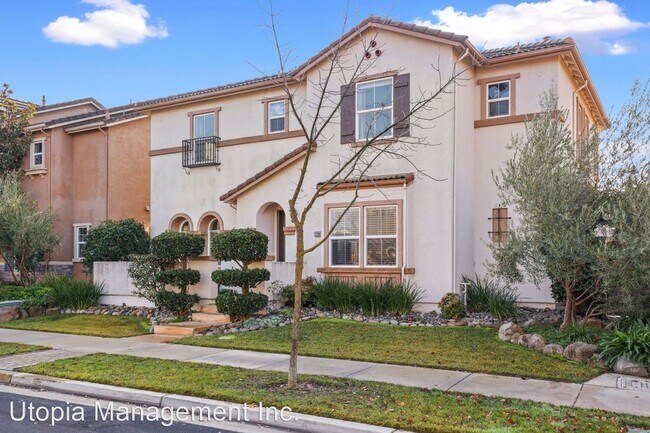 Building Photo - 3 br, 2.5 bath House - 2383 Greger Street