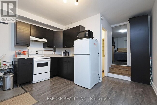 Photo du bâtiment - 176 Hiawatha Rd