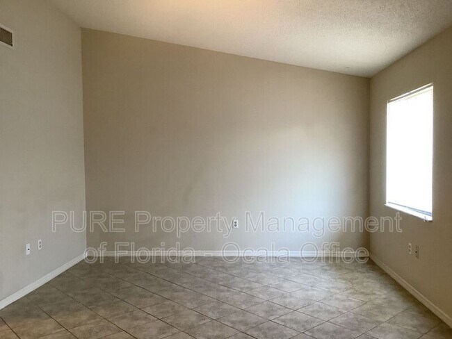 Foto del edificio - 3002 SE 5th Terrace