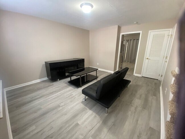 Foto del edificio - West Knoxville 37909 - Cozy 2 bedroom, 1.5...