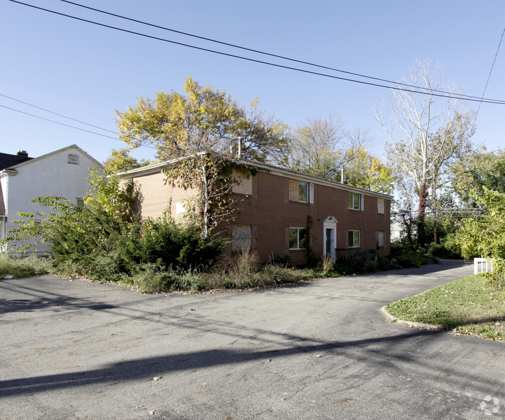 Building Photo - 1817 Lockborne Rd