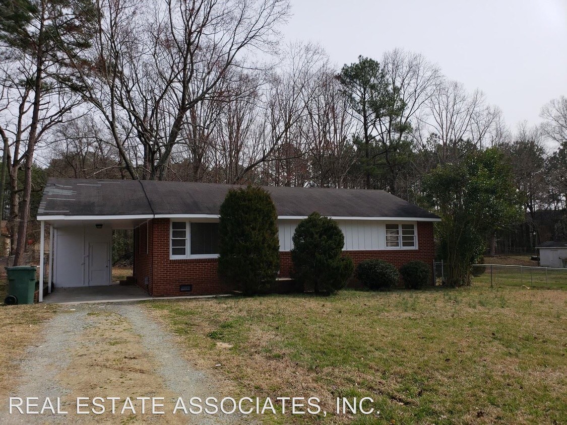 Foto principal - 3 br, 1 bath House - 422 Belmont Drive