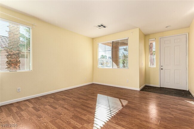 Building Photo - 7196 Cressida Ct