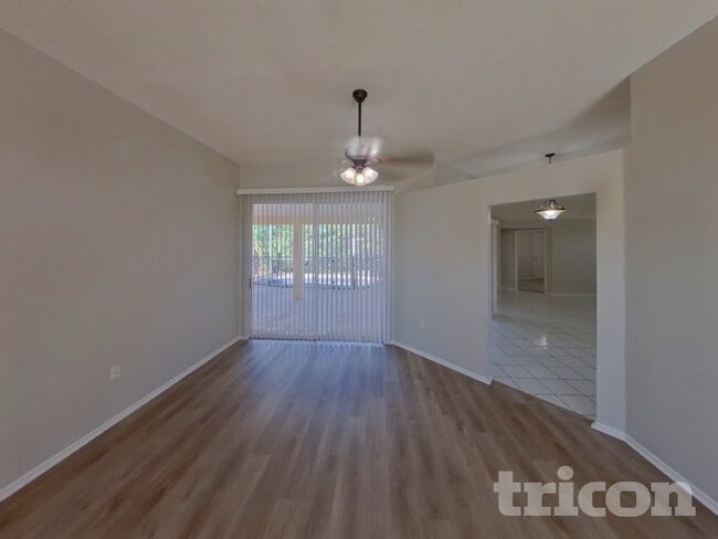 Building Photo - 4111 11th Ave E