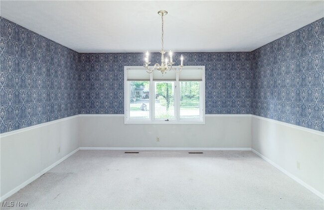 Building Photo - 37 S Cedar St