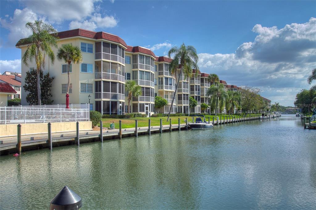 Primary Photo - 1350 N Portofino Dr