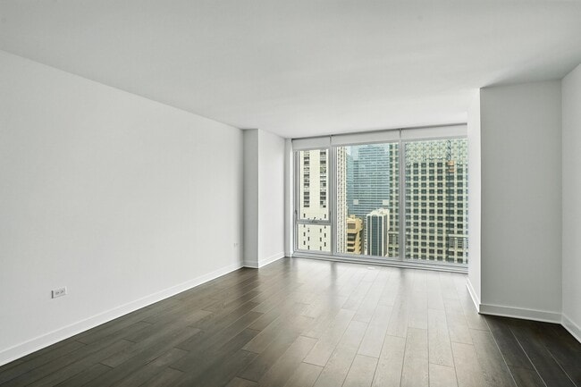 Building Photo - 20 W Randolph St