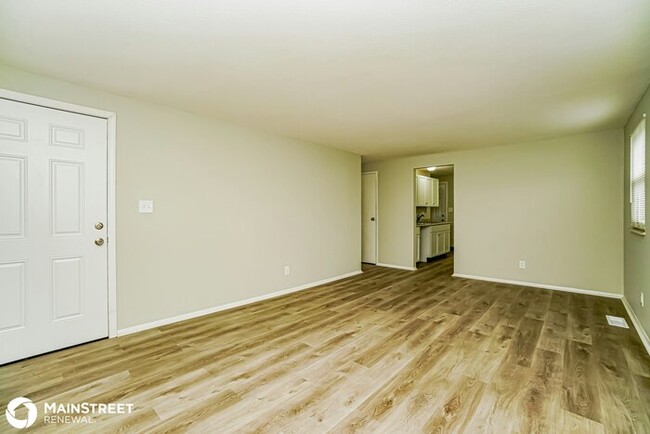 Building Photo - 3276 PENFIELD RD, COLUMBUS, OH 43227