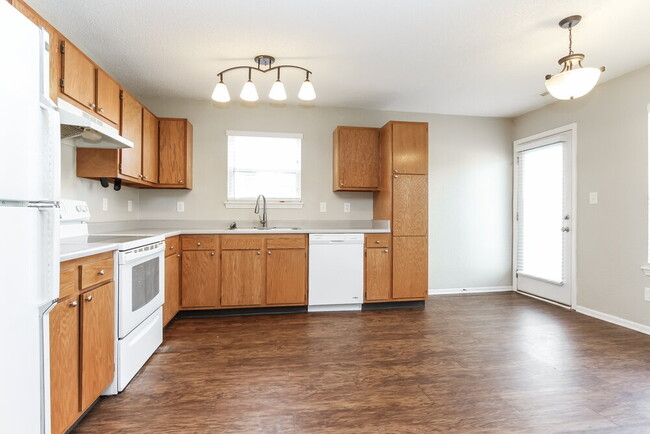 Building Photo - 6337 River Valley Way