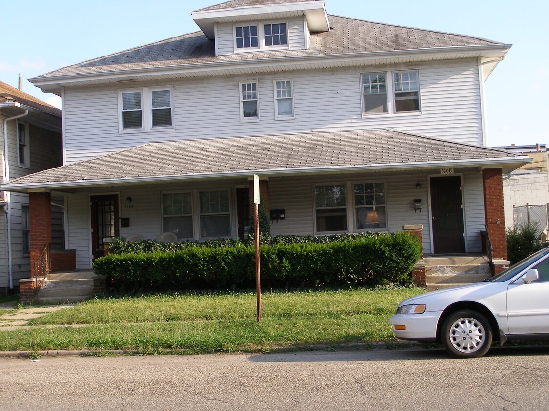 Fox St. Four-Plex - 1110 E Fox St