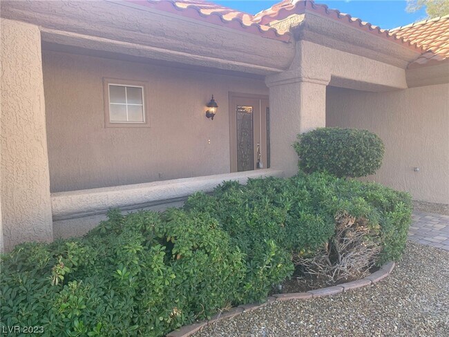 Building Photo - 9113 Grayling Dr