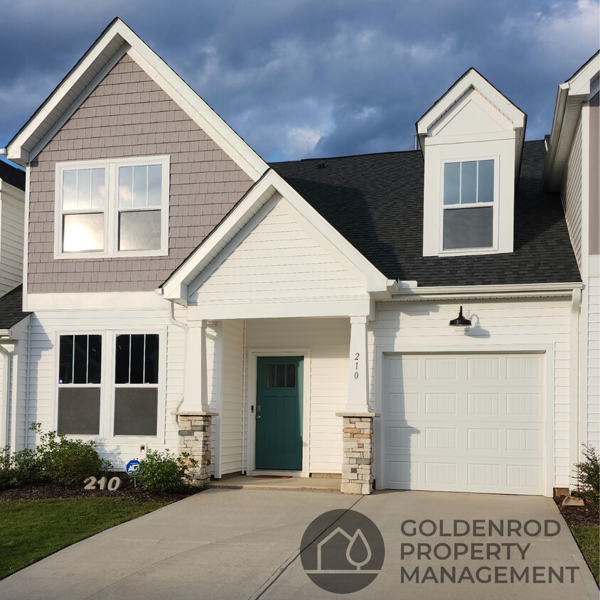 Foto principal - 210 Woodhouse Wy