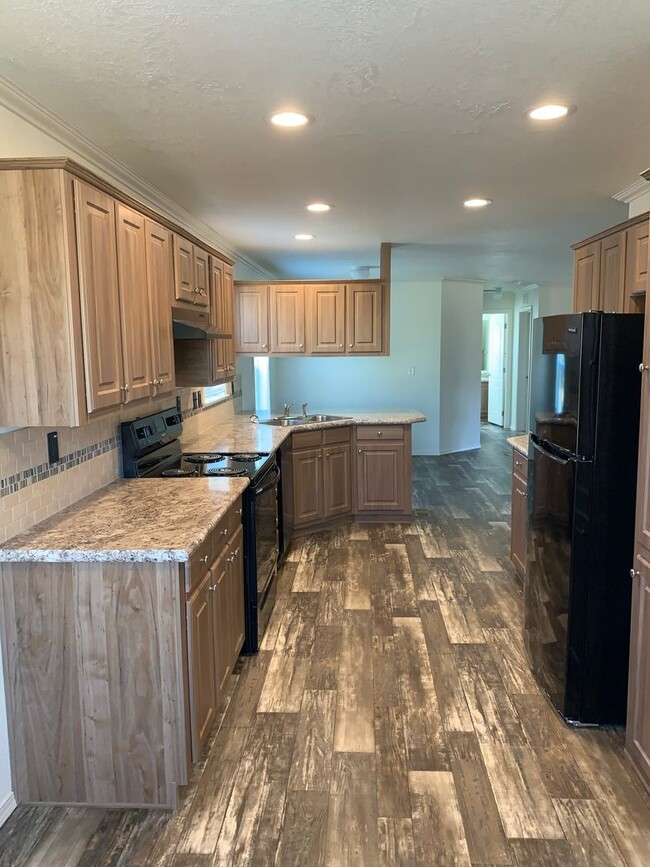 Building Photo - Brand New, Luxury Home in a Rural Location...