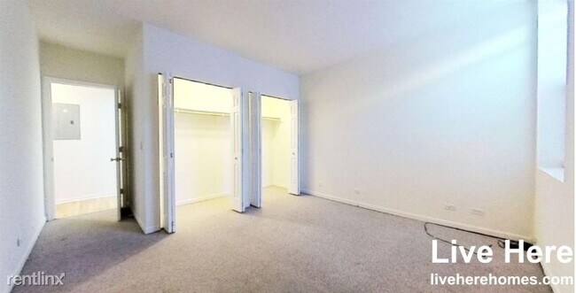 Building Photo - 3 br, 2 bath Apartment - 1520 N Halsted St