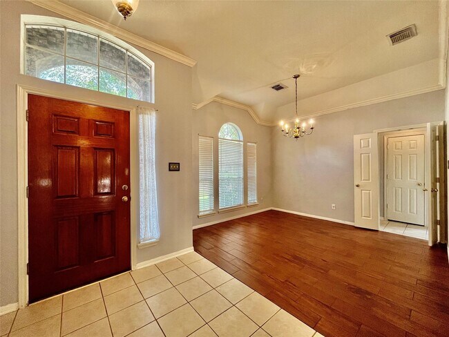 Foto del edificio - 1146 Jasons Bend Dr