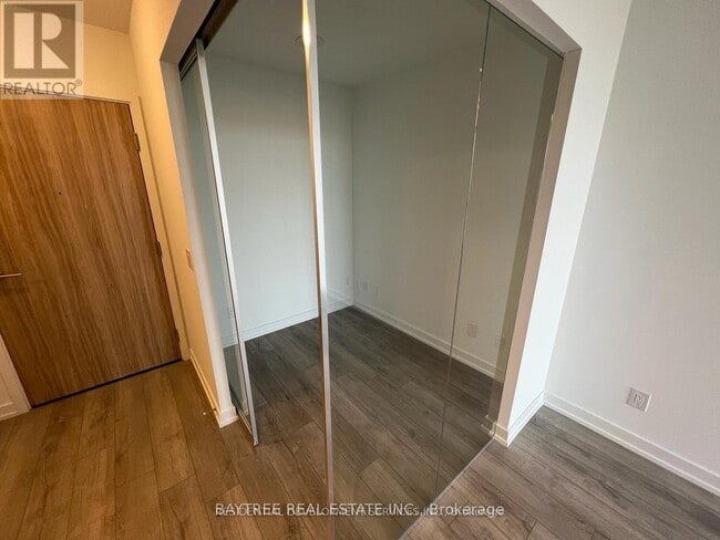 Building Photo - 3100 Keele St