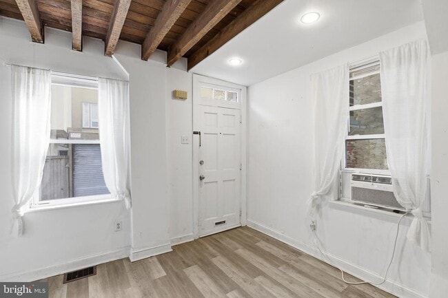 Building Photo - 251 Fulton St