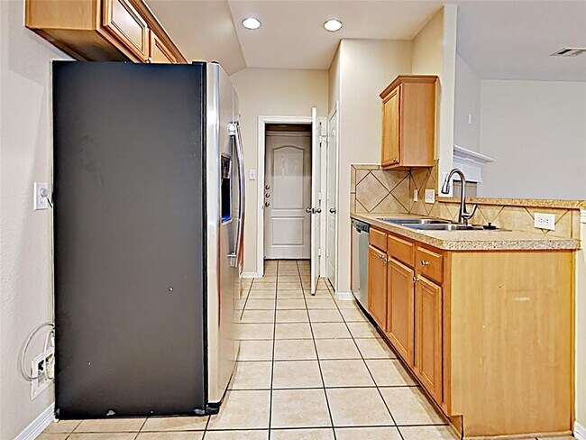 Building Photo - 6814 Kotlan Ct