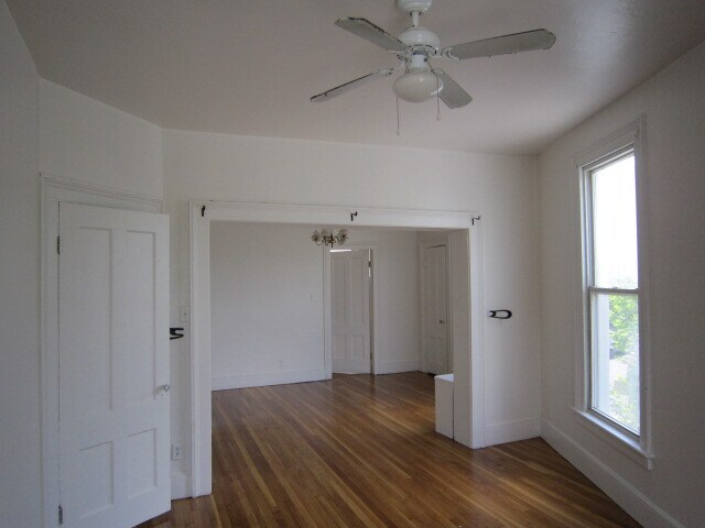 Primary Photo - 598 East St