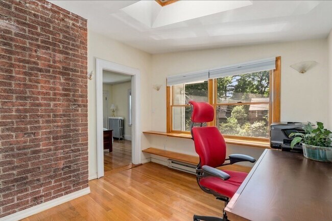 Building Photo - 41 Fenno Rd