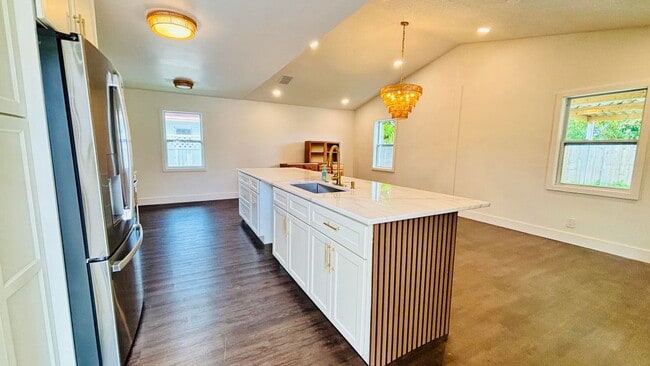 Photo - 10303 Pippin Ln House