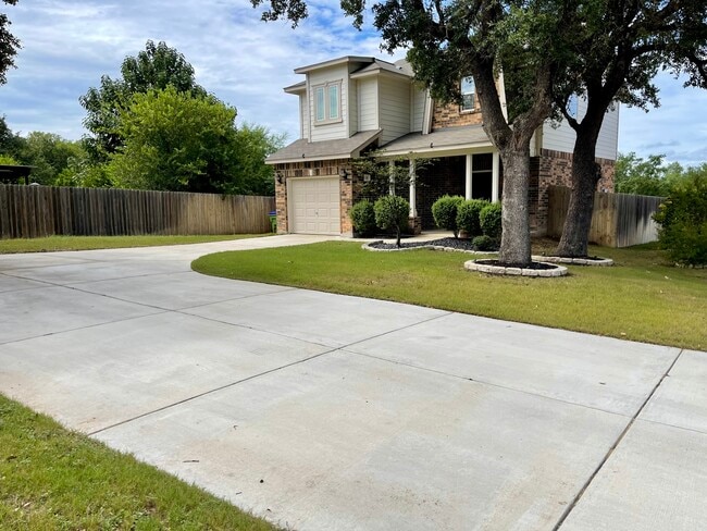 Building Photo - 1307 Oriole Ct