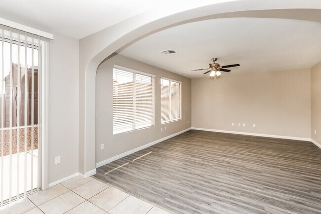 Foto del edificio - 672 Prosser Creek Pl
