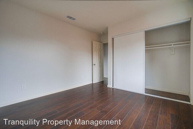 Foto del edificio - 3 br, 2 bath House - 2818 Columbine Street