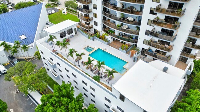 Foto del edificio - 2301 SW 27th Ave