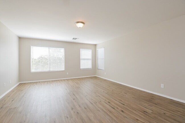 Foto del edificio - 6916 S Cottontail Run Ave