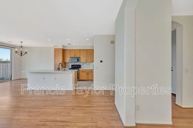 Foto del edificio - 148 Elora Ln
