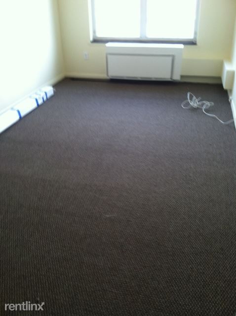 Building Photo - 9935 Shore Rd