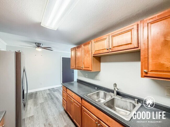 Foto del edificio - 12609 Robison Blvd