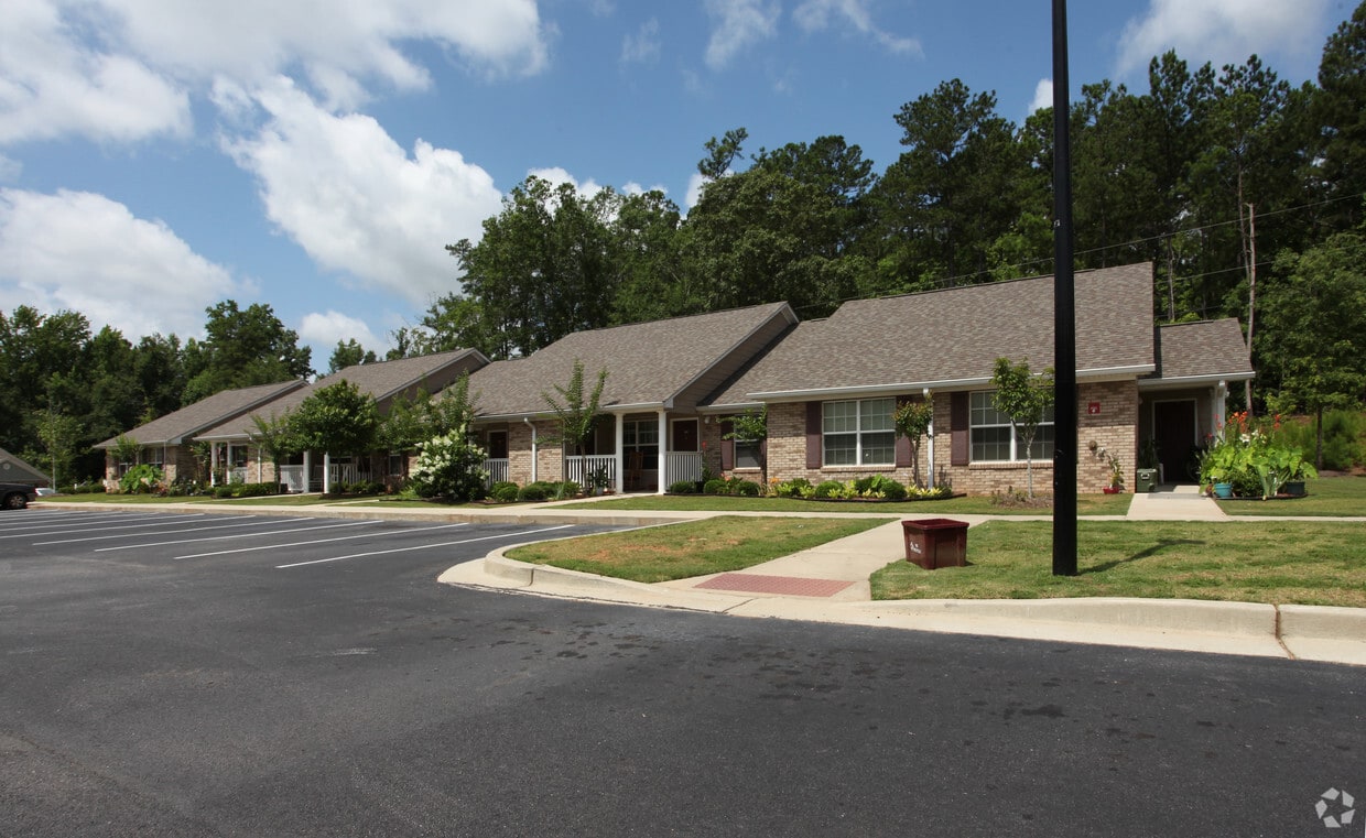 Building Photo - Villas on Forsyth