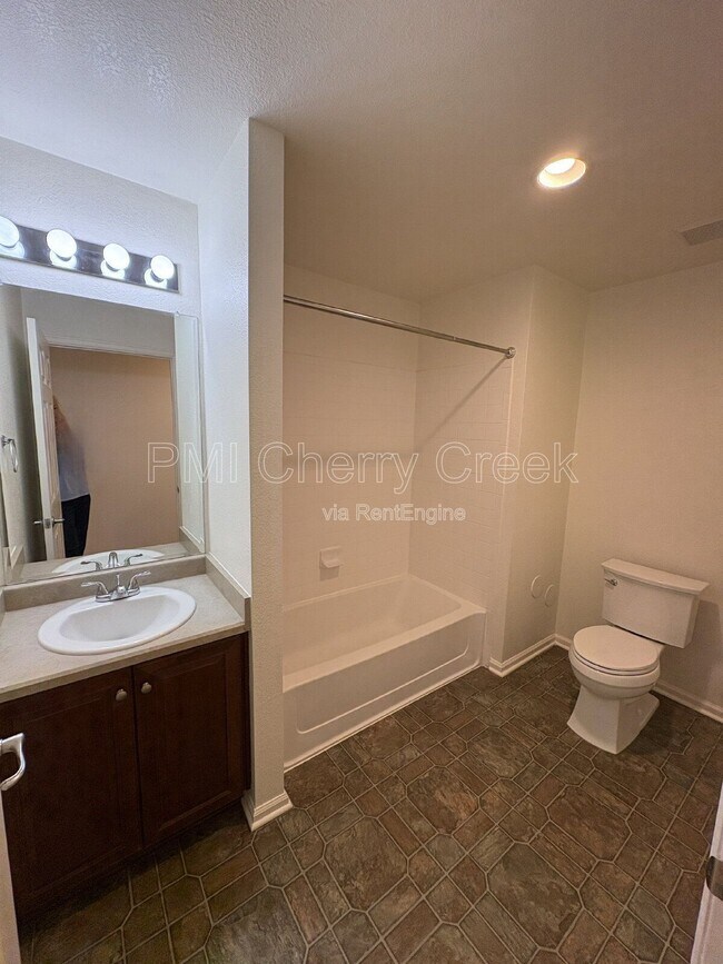 Building Photo - 13887 Deertrack Ln