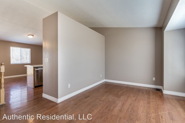 Building Photo - 6 br, 3 bath House - 2422 W 2150 S
