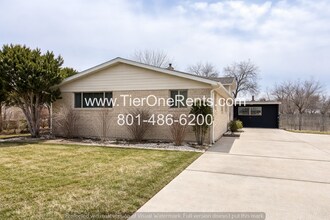Building Photo - 263 W 270 N