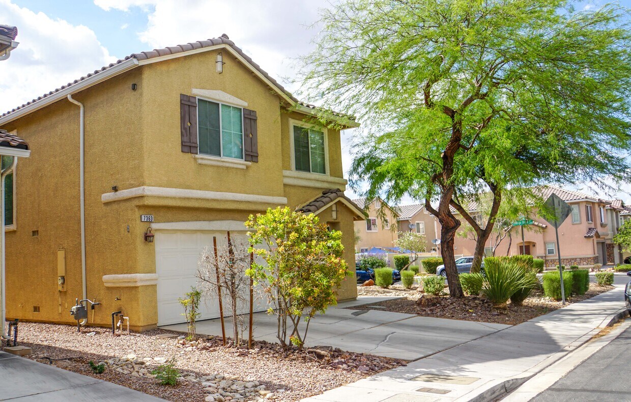 7363 Burnt Umber St, Las Vegas, NV 89139 House Rental in Las Vegas